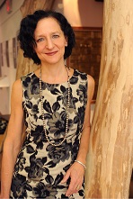 Dr. Sara Diamond